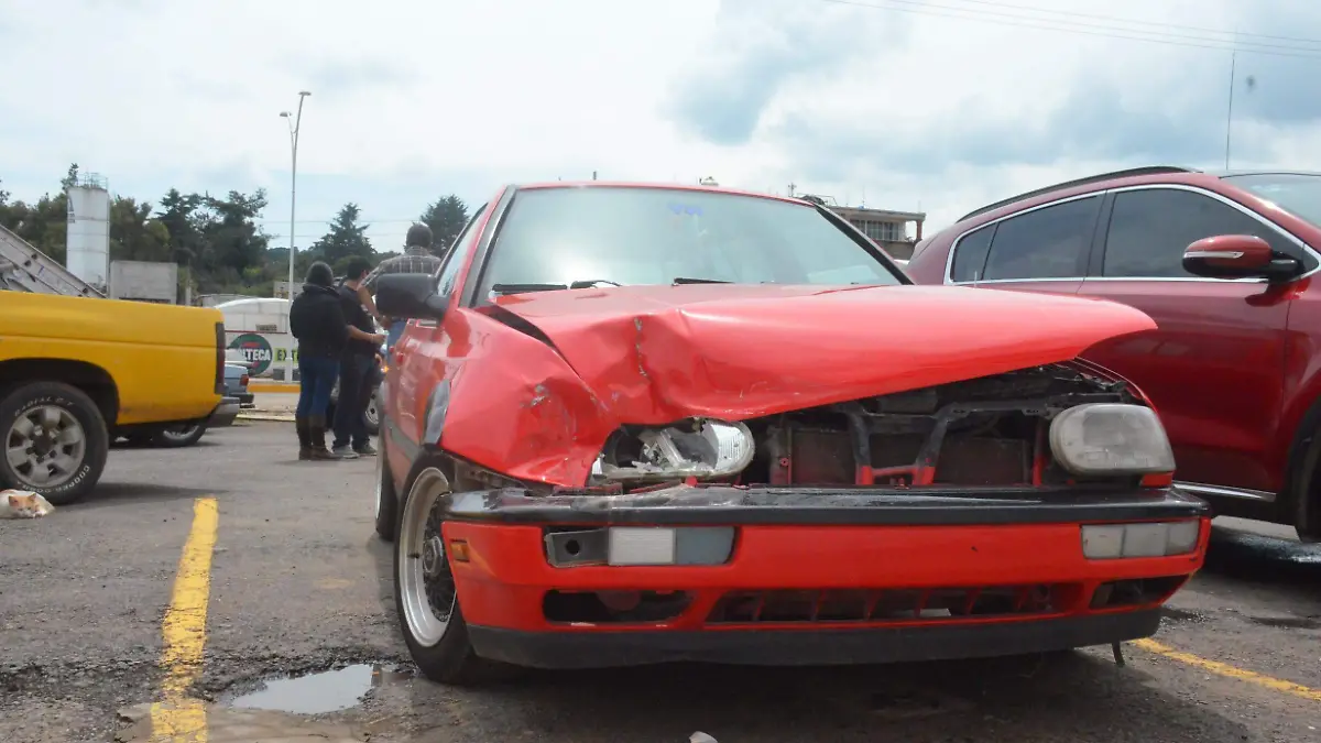 10 SEPT. Este auto se impactó